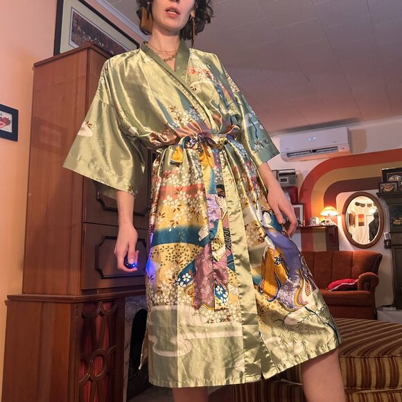 1980s 100% silk geisha girl cherry blossom printed belted kimono robe - by Orien - Picture 5 of 13